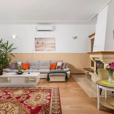 Сasa de vacaciones Alex *