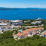 Σπίτι διακοπών Alex