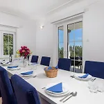 Alex Σπίτι διακοπών *